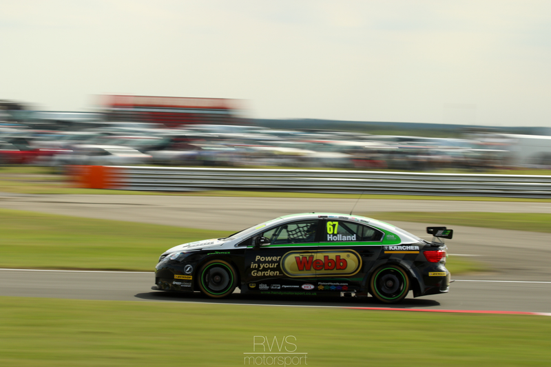 Illustration for article titled BTCC Snetterton Photos